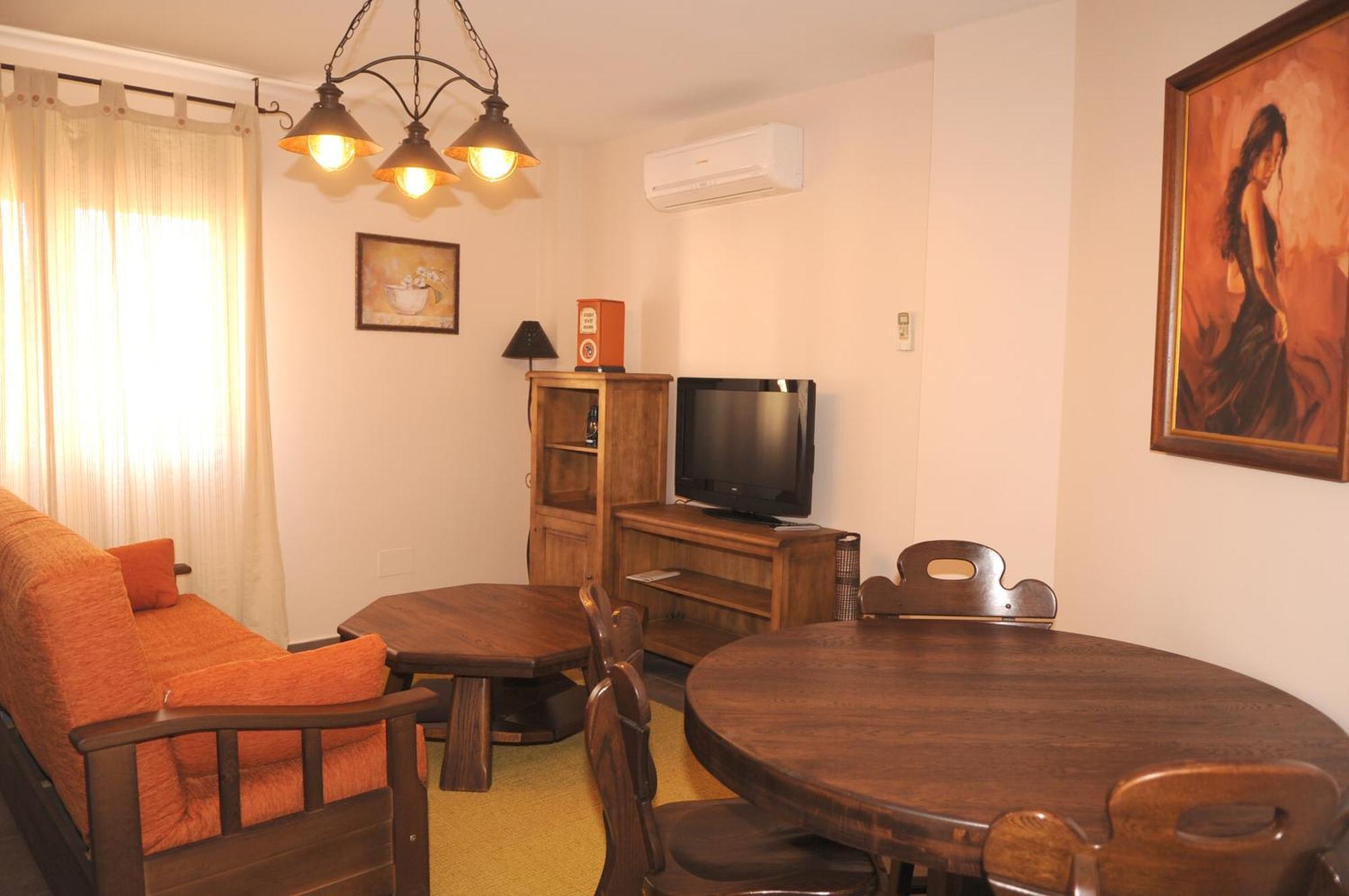 Edificio Reyes Apartment La Adrada Exterior photo